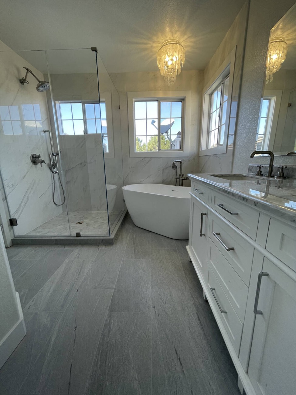 Luxury master bathroom remodel by Inland Renovation & Construction